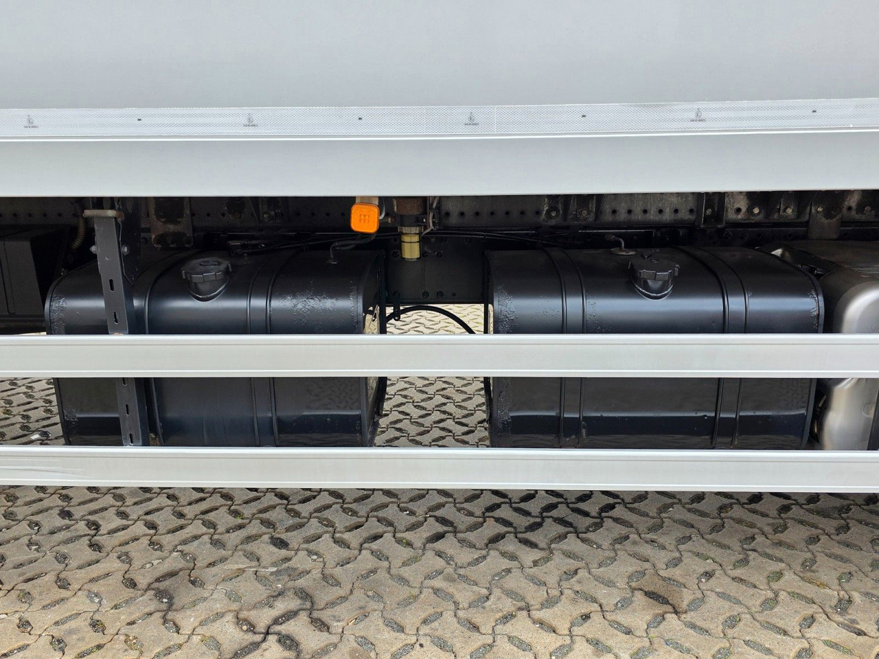 Φορτηγό ψυγείο MAN TGM 18.290 4X2 LL / Ldbw / Carrier Supra 1250 Mt: φωτογραφία 23