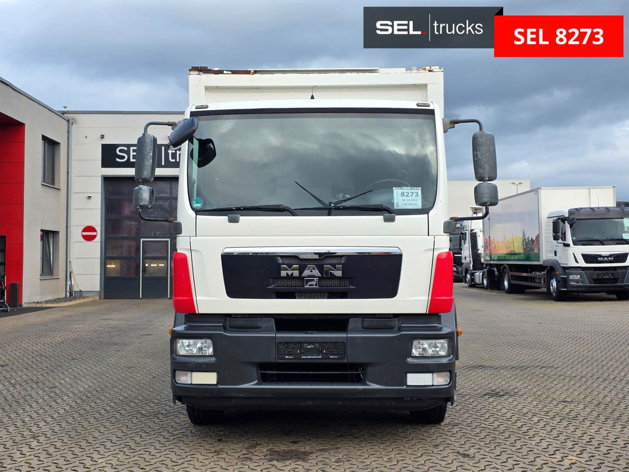 MAN TGM 22.290 6x2-4 LL / Ldbw / Rückfahrk. / Lenkac - Φορτηγό για τη μεταφορά ποτών: φωτογραφία 2 MAN TGM 22.290 6x2-4 LL / Ldbw / Rückfahrk. / Lenkac - Φορτηγό για τη μεταφορά ποτών: φωτογραφία 2