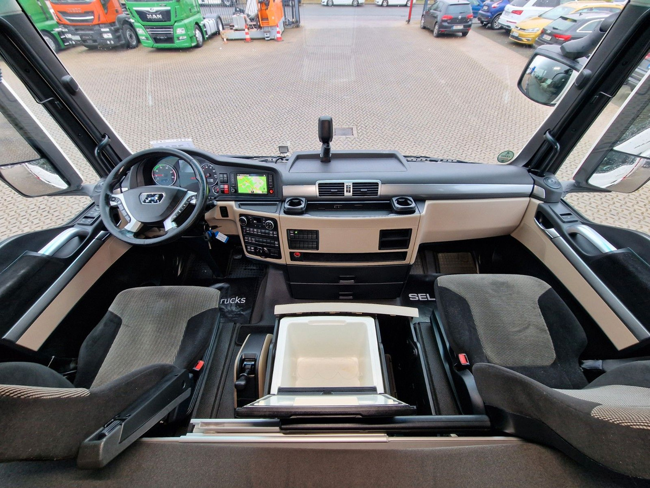 Φορτηγό μουσαμάς MAN TGX 18.470 4X2 LL/Intarder/Aluklap./Durchlade/6D: φωτογραφία 17