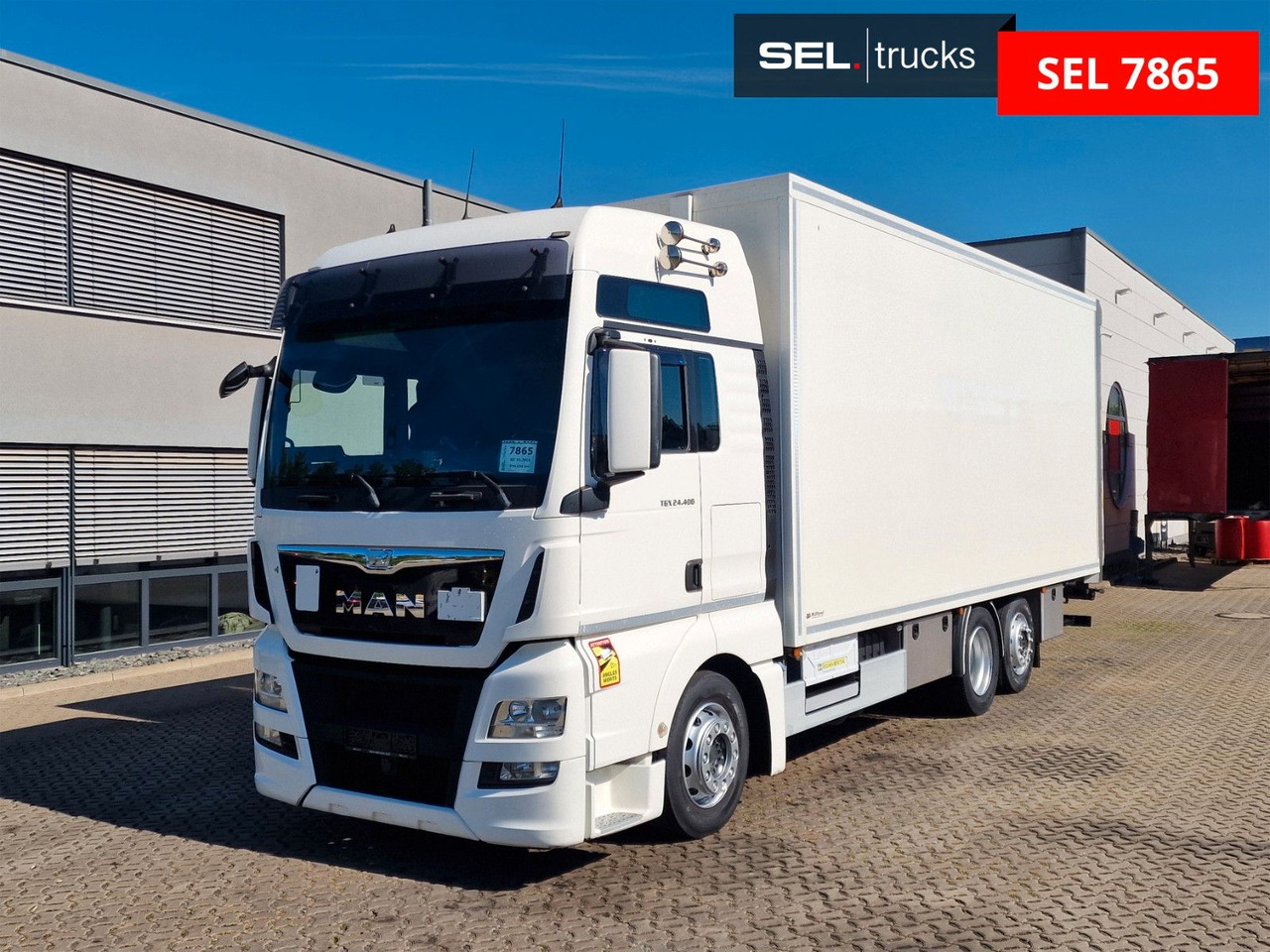 MAN TGX 24.400 6X2-2 LL-U / Intarder / Ldbw / Konvek - Φορτηγό κόφα: φωτογραφία 2 MAN TGX 24.400 6X2-2 LL-U / Intarder / Ldbw / Konvek - Φορτηγό κόφα: φωτογραφία 2