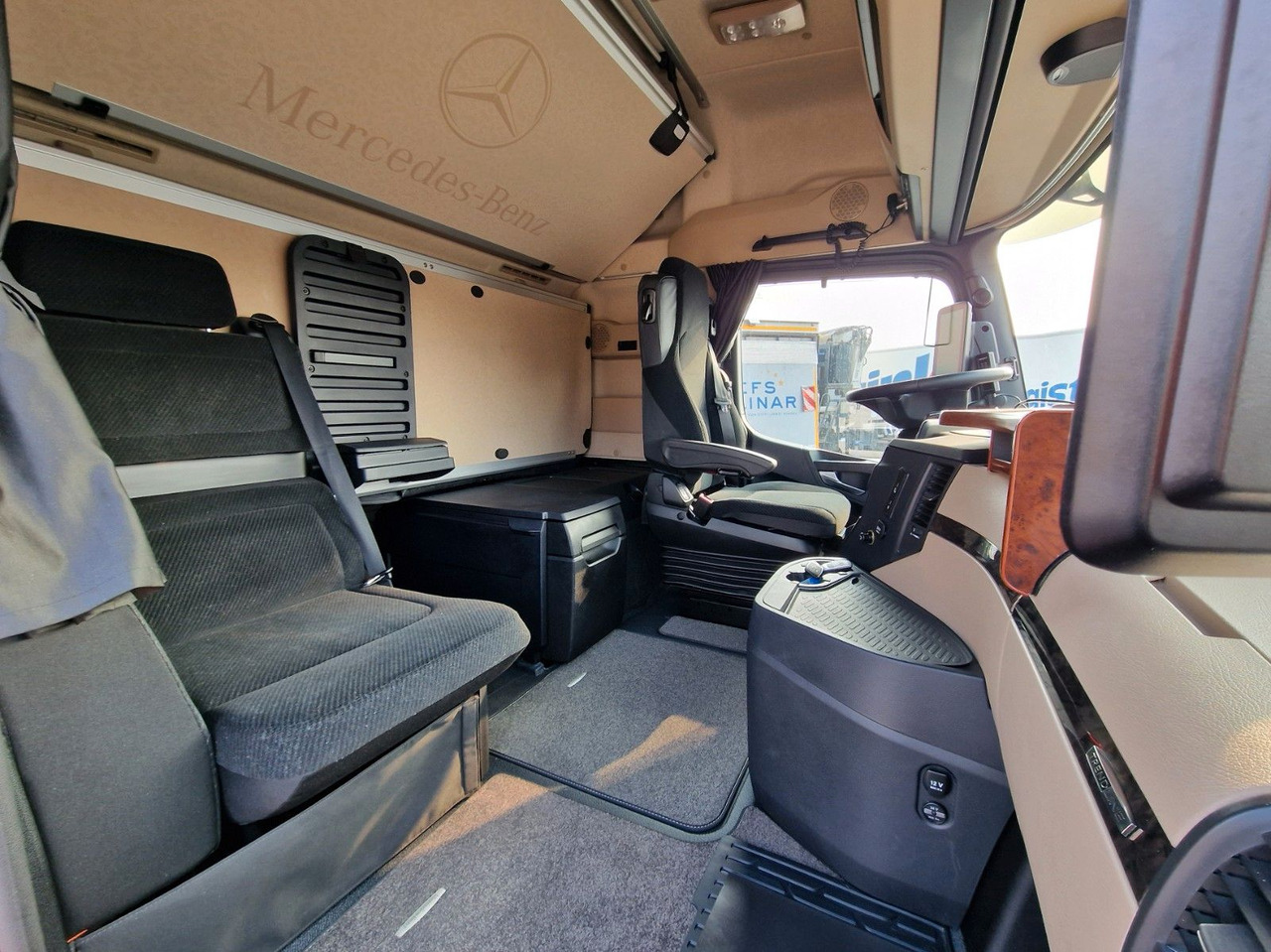 Φορτηγό μουσαμάς Mercedes-Benz Actros 2548 / Retarder / Euro 6E / Aluklappen: φωτογραφία 18 Φορτηγό μουσαμάς Mercedes-Benz Actros 2548 / Retarder / Euro 6E / Aluklappen: φωτογραφία 18