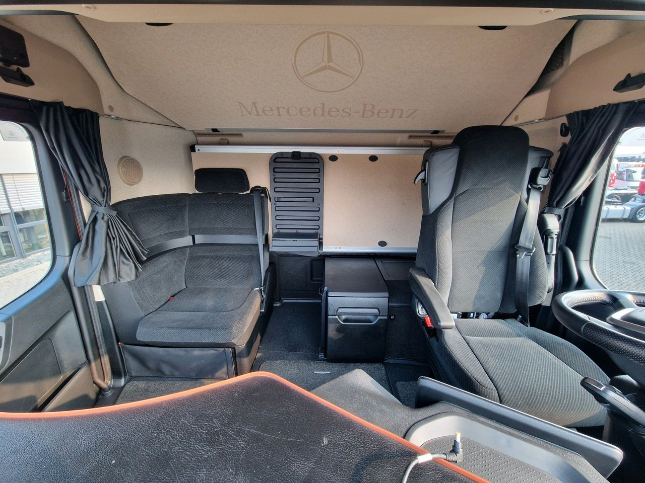 Φορτηγό μουσαμάς Mercedes-Benz Actros 2548 / Retarder / Euro 6E / Aluklappen: φωτογραφία 19 Φορτηγό μουσαμάς Mercedes-Benz Actros 2548 / Retarder / Euro 6E / Aluklappen: φωτογραφία 19