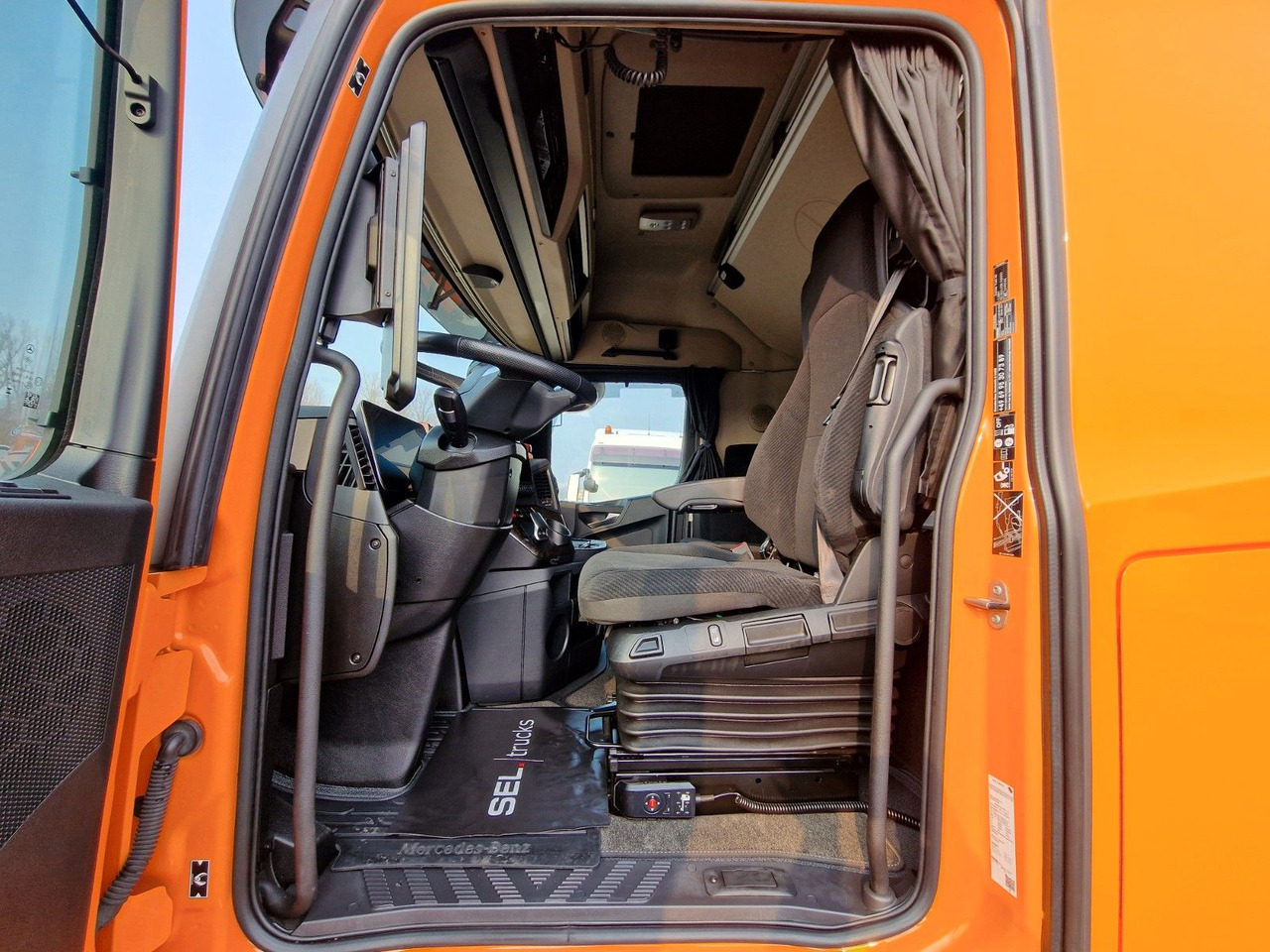 Φορτηγό μουσαμάς Mercedes-Benz Actros 2548 / Retarder / Euro 6E / Aluklappen: φωτογραφία 15 Φορτηγό μουσαμάς Mercedes-Benz Actros 2548 / Retarder / Euro 6E / Aluklappen: φωτογραφία 15