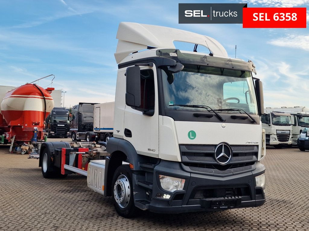 Mercedes-Benz Antos 1840 / Ladebordwand / Retarder Mercedes-Benz Antos 1840 / Ladebordwand / Retarder - Φορτηγό μεταφοράς εμπορευματοκιβωτίων/ Κινητό αμάξωμα: φωτογραφία 3 Mercedes-Benz Antos 1840 / Ladebordwand / Retarder Mercedes-Benz Antos 1840 / Ladebordwand / Retarder - Φορτηγό μεταφοράς εμπορευματοκιβωτίων/ Κινητό αμάξωμα: φωτογραφία 3