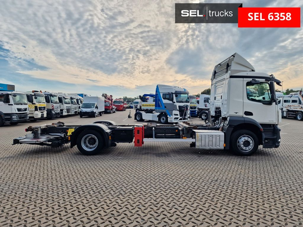 Mercedes-Benz Antos 1840 / Ladebordwand / Retarder Mercedes-Benz Antos 1840 / Ladebordwand / Retarder - Φορτηγό μεταφοράς εμπορευματοκιβωτίων/ Κινητό αμάξωμα: φωτογραφία 4 Mercedes-Benz Antos 1840 / Ladebordwand / Retarder Mercedes-Benz Antos 1840 / Ladebordwand / Retarder - Φορτηγό μεταφοράς εμπορευματοκιβωτίων/ Κινητό αμάξωμα: φωτογραφία 4