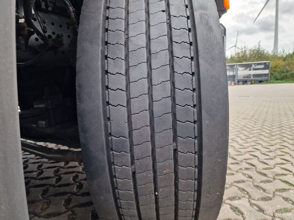 Φορτηγό μουσαμάς Mercedes-Benz Antos 2536 L / LENKACHSE / STERZANTE: φωτογραφία 26