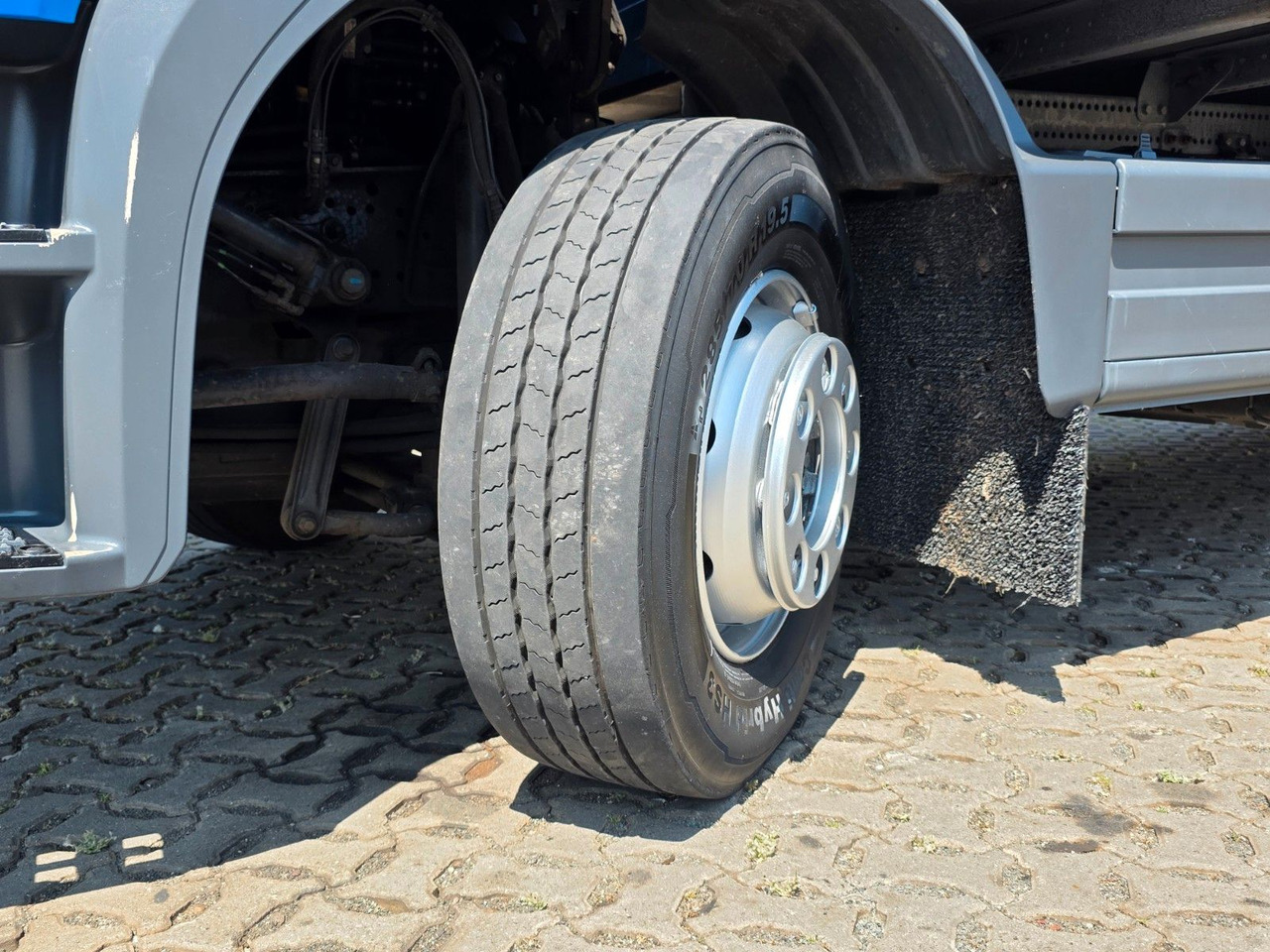 Φορτηγό κόφα Mercedes-Benz Atego 1324 / Ladebordwand: φωτογραφία 27
