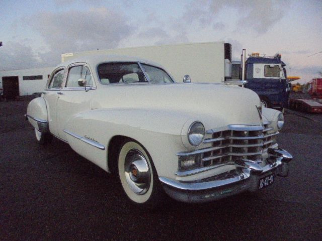 Cadillac Fleetwood sedan - Λιμουζίνα/ Sedan: φωτογραφία 3 Cadillac Fleetwood sedan - Λιμουζίνα/ Sedan: φωτογραφία 3