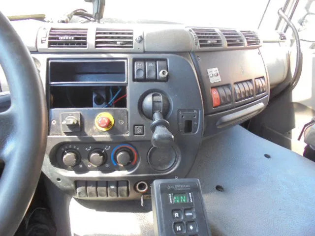 Μίσθωση DAF CF 75.250 FAG 250 6X2 DAF CF 75.250 FAG 250 6X2: φωτογραφία 12 Μίσθωση DAF CF 75.250 FAG 250 6X2 DAF CF 75.250 FAG 250 6X2: φωτογραφία 12