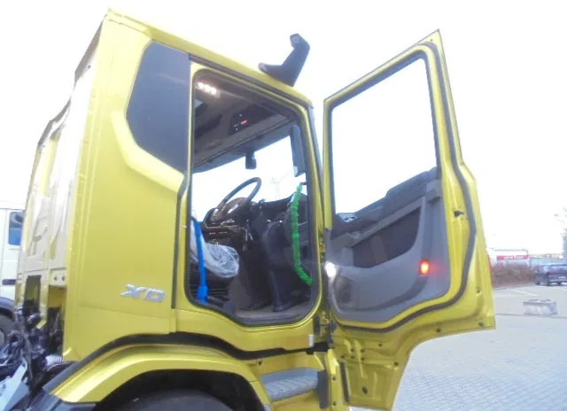 Φορτηγό σασί DAF XD 260 FA DEMO RHD: φωτογραφία 7