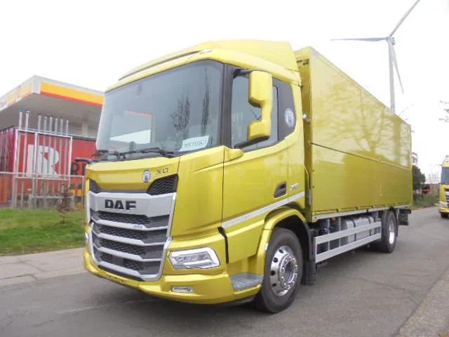 DAF XD 370 FA DEMO MET FABRIEKS GARANTIE - Φορτηγό κόφα: φωτογραφία 1 DAF XD 370 FA DEMO MET FABRIEKS GARANTIE - Φορτηγό κόφα: φωτογραφία 1
