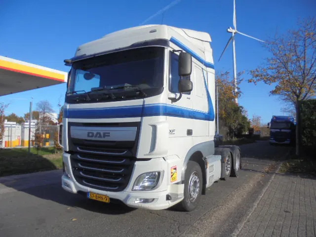 DAF XF 440 6X2 + HYDROSET TUV 10-2026 - Τράκτορας: φωτογραφία 1 DAF XF 440 6X2 + HYDROSET TUV 10-2026 - Τράκτορας: φωτογραφία 1
