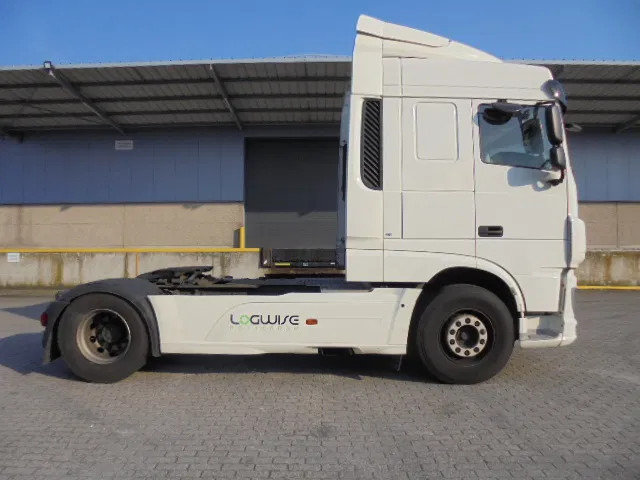 DAF XF 450 - Τράκτορας: φωτογραφία 4 DAF XF 450 - Τράκτορας: φωτογραφία 4