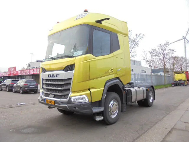 DAF XFC 530 FT DEMO KIEPHYDROLIEK MET FABRIEKS GARANTIE NL TRUCK - Τράκτορας: φωτογραφία 1 DAF XFC 530 FT DEMO KIEPHYDROLIEK MET FABRIEKS GARANTIE NL TRUCK - Τράκτορας: φωτογραφία 1