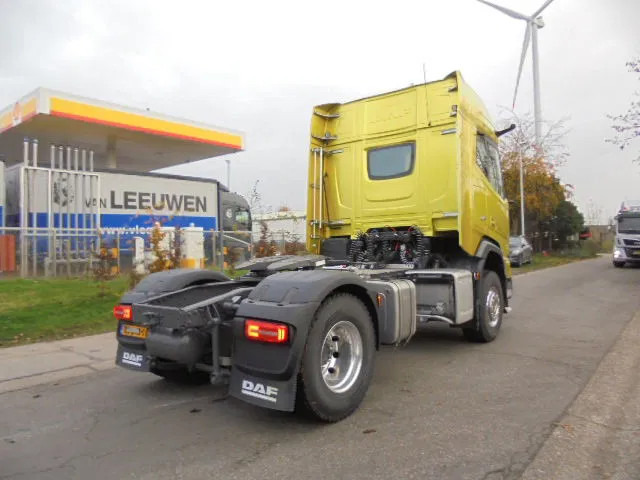 DAF XFC 530 FT DEMO KIEPHYDROLIEK MET FABRIEKS GARANTIE NL TRUCK - Τράκτορας: φωτογραφία 5 DAF XFC 530 FT DEMO KIEPHYDROLIEK MET FABRIEKS GARANTIE NL TRUCK - Τράκτορας: φωτογραφία 5