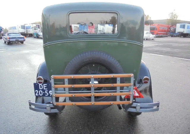 Ford A A - Hatchback: φωτογραφία 5 Ford A A - Hatchback: φωτογραφία 5