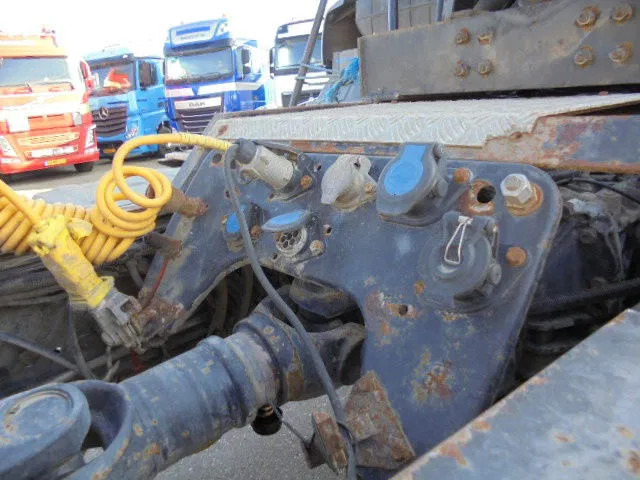 Φορτηγό ανατρεπόμενο MAN TGA 26.430 BBS 6X6 KIEPER /TRACTOR: φωτογραφία 9 Φορτηγό ανατρεπόμενο MAN TGA 26.430 BBS 6X6 KIEPER /TRACTOR: φωτογραφία 9