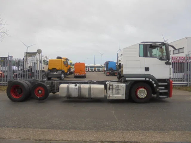 MAN TGS 23.400 LL.U 6X2 - Φορτηγό αυτοκινητάμαξα: φωτογραφία 2 MAN TGS 23.400 LL.U 6X2 - Φορτηγό αυτοκινητάμαξα: φωτογραφία 2