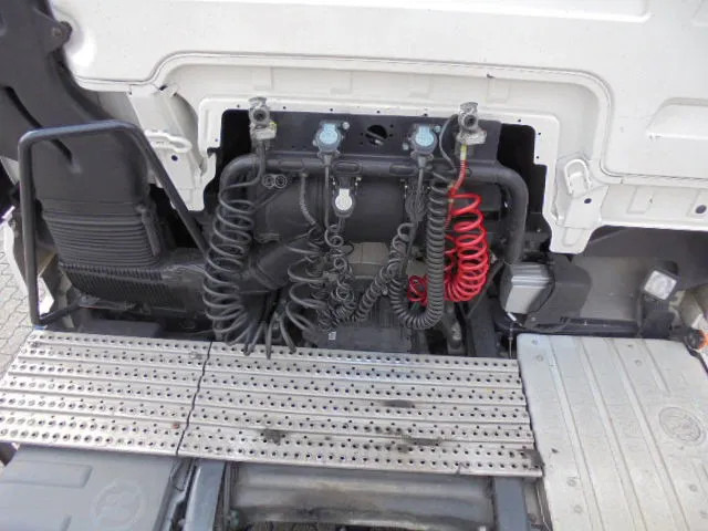 Τράκτορας MAN TGX 18-480 XXL: φωτογραφία 8 Τράκτορας MAN TGX 18-480 XXL: φωτογραφία 8