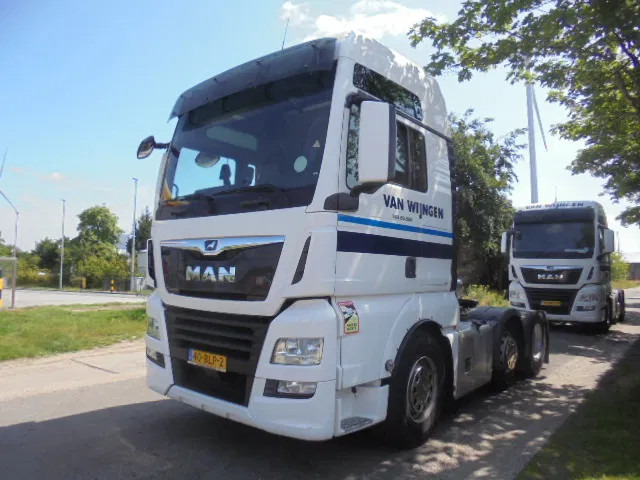MAN TGX 26.500 XXL NL TRUCK SMART TACHO 16X IN STOCK - Τράκτορας: φωτογραφία 1 MAN TGX 26.500 XXL NL TRUCK SMART TACHO 16X IN STOCK - Τράκτορας: φωτογραφία 1