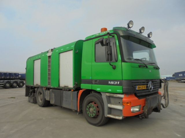 Mercedes-Benz 1831 Bitumensprayer - Ασφαλτοδιανομέας: φωτογραφία 3 Mercedes-Benz 1831 Bitumensprayer - Ασφαλτοδιανομέας: φωτογραφία 3