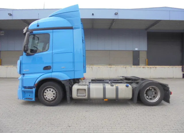 Mercedes-Benz Actros 1840 NL TRUCK APK 03-2026 - Τράκτορας: φωτογραφία 4 Mercedes-Benz Actros 1840 NL TRUCK APK 03-2026 - Τράκτορας: φωτογραφία 4