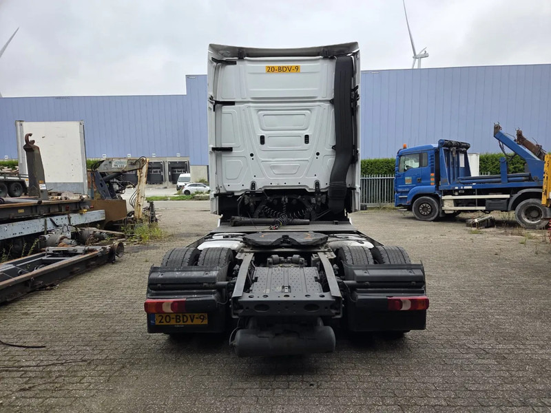 Mercedes-Benz Actros 1842 LS CABINE SCHADE NL TRUCK - Τράκτορας: φωτογραφία 5 Mercedes-Benz Actros 1842 LS CABINE SCHADE NL TRUCK - Τράκτορας: φωτογραφία 5