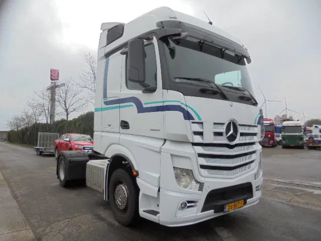 Mercedes-Benz Actros 1943 LS - Τράκτορας: φωτογραφία 3 Mercedes-Benz Actros 1943 LS - Τράκτορας: φωτογραφία 3