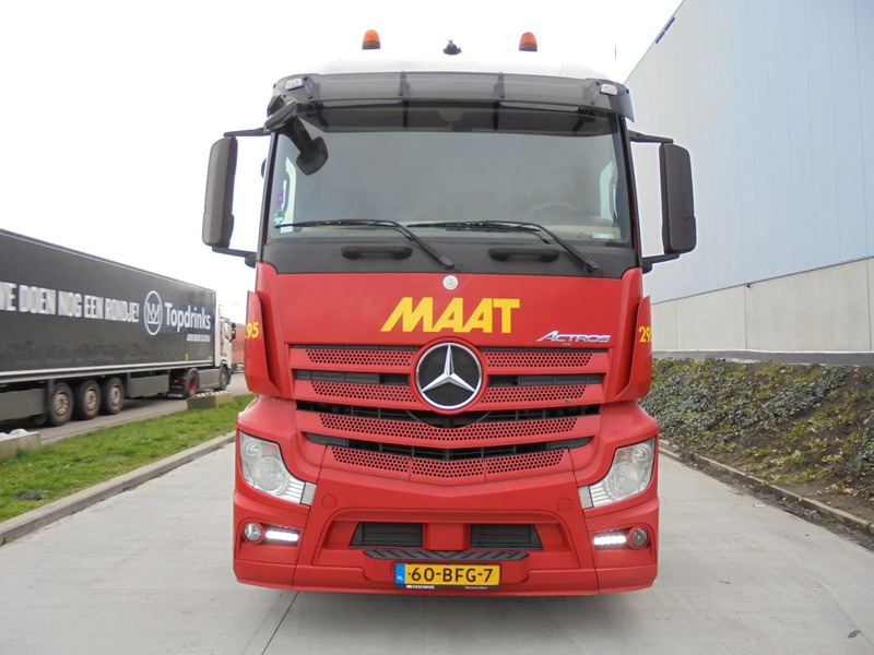Mercedes-Benz Actros 1943 - Τράκτορας: φωτογραφία 2 Mercedes-Benz Actros 1943 - Τράκτορας: φωτογραφία 2