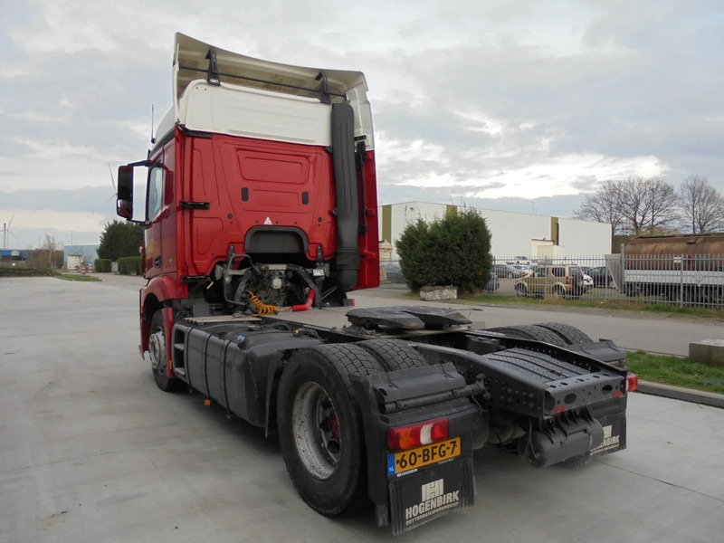 Τράκτορας Mercedes-Benz Actros 1943: φωτογραφία 6 Τράκτορας Mercedes-Benz Actros 1943: φωτογραφία 6