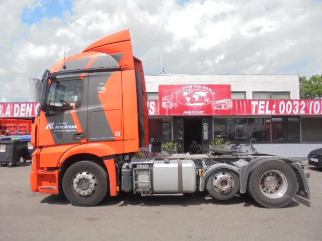 Mercedes-Benz Actros 2343 6X2 VOORLOOPAS - Τράκτορας: φωτογραφία 5 Mercedes-Benz Actros 2343 6X2 VOORLOOPAS - Τράκτορας: φωτογραφία 5