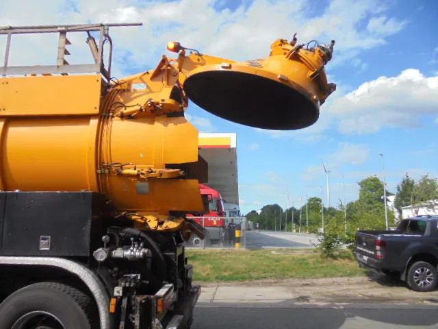 Mercedes-Benz Actros 4141K MEGA VAC - Όχημα εκκένωσης βόθρων: φωτογραφία 5 Mercedes-Benz Actros 4141K MEGA VAC - Όχημα εκκένωσης βόθρων: φωτογραφία 5