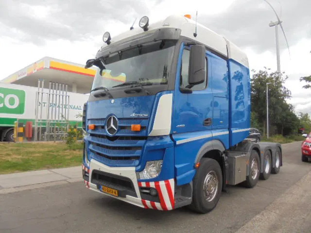 Mercedes-Benz Actros 4158 8X4 180 TON NL KENTEKEN - Τράκτορας: φωτογραφία 1 Mercedes-Benz Actros 4158 8X4 180 TON NL KENTEKEN - Τράκτορας: φωτογραφία 1