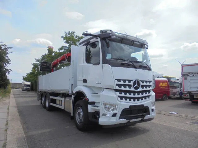 Mercedes-Benz Arocs 2545 + RETARDER 6X2 NEW /DEMO - Φορτηγό με γερανό: φωτογραφία 5 Mercedes-Benz Arocs 2545 + RETARDER 6X2 NEW /DEMO - Φορτηγό με γερανό: φωτογραφία 5