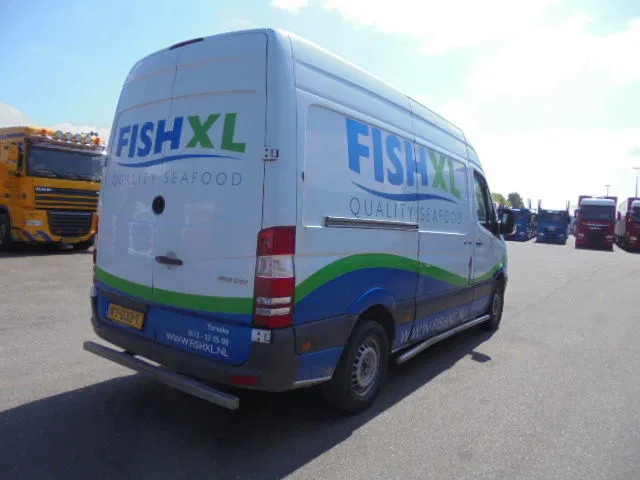 Mercedes-Benz Sprinter 313 FRIGO NL TRUCK - Επαγγελματικό αυτοκίνητο ψυγείο: φωτογραφία 4 Mercedes-Benz Sprinter 313 FRIGO NL TRUCK - Επαγγελματικό αυτοκίνητο ψυγείο: φωτογραφία 4