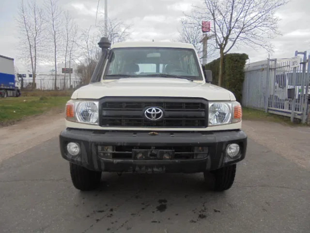 Toyota Land Cruiser HZJ76 + HZJ78L + PICKUP 4WD EXPORT OUT EU ONLY - Ημιφορτηγό: φωτογραφία 5 Toyota Land Cruiser HZJ76 + HZJ78L + PICKUP 4WD EXPORT OUT EU ONLY - Ημιφορτηγό: φωτογραφία 5