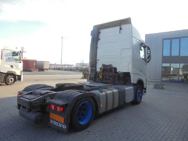 Volvo FH 420 - Τράκτορας: φωτογραφία 4 Volvo FH 420 - Τράκτορας: φωτογραφία 4