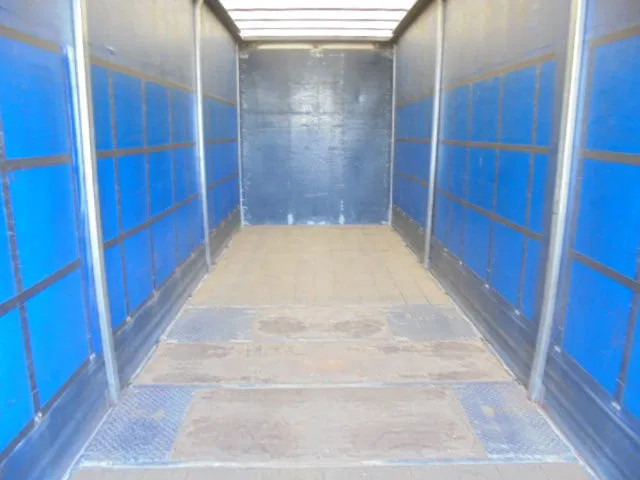 Φορτηγό μουσαμάς Volvo FH 460 6X2 NL TRUCK: φωτογραφία 5 Φορτηγό μουσαμάς Volvo FH 460 6X2 NL TRUCK: φωτογραφία 5