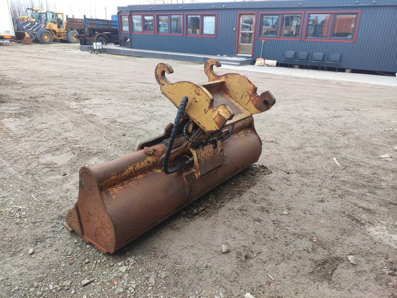 Caterpillar 315 bucket - Κουβάς: φωτογραφία 3 Caterpillar 315 bucket - Κουβάς: φωτογραφία 3