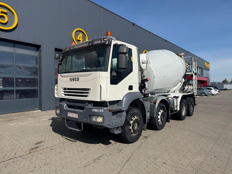 Iveco Trakker 410 - Μπετονιέρα φορτηγό: φωτογραφία 1 Iveco Trakker 410 - Μπετονιέρα φορτηγό: φωτογραφία 1