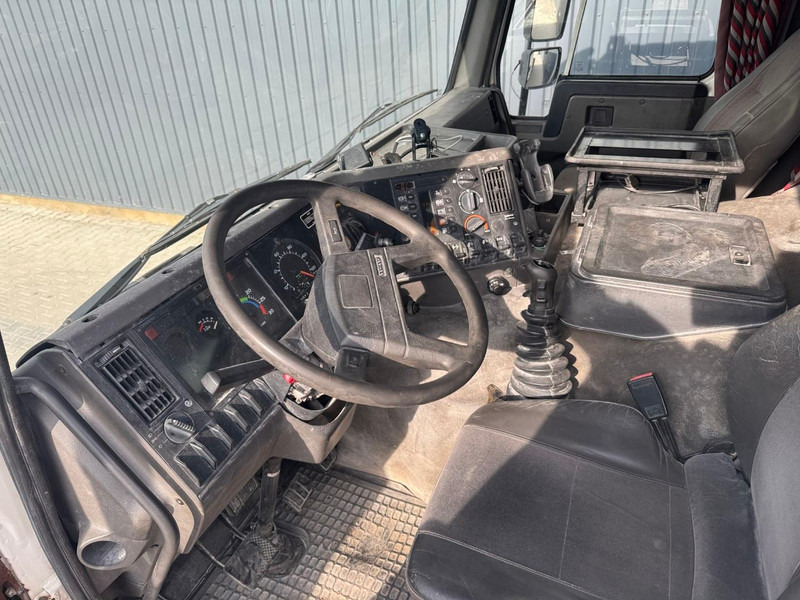 Volvo FL 7 260, 10000 liter - Φορτηγό βυτιοφόρο: φωτογραφία 5 Volvo FL 7 260, 10000 liter - Φορτηγό βυτιοφόρο: φωτογραφία 5