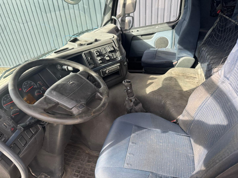 Volvo FM9, 11000 liter - Φορτηγό βυτιοφόρο: φωτογραφία 5 Volvo FM9, 11000 liter - Φορτηγό βυτιοφόρο: φωτογραφία 5