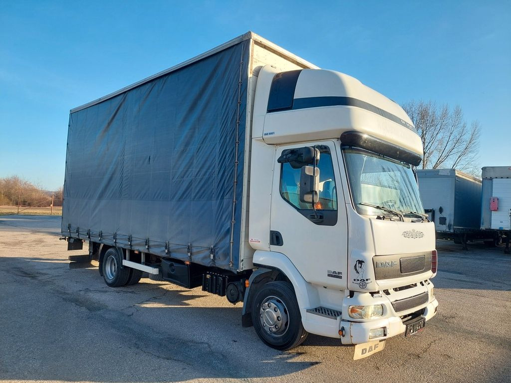 DAF FA LF 45.220 E12 4x2 DAF FA LF 45.220 E12 4x2 - Φορτηγό μουσαμάς: φωτογραφία 2 DAF FA LF 45.220 E12 4x2 DAF FA LF 45.220 E12 4x2 - Φορτηγό μουσαμάς: φωτογραφία 2