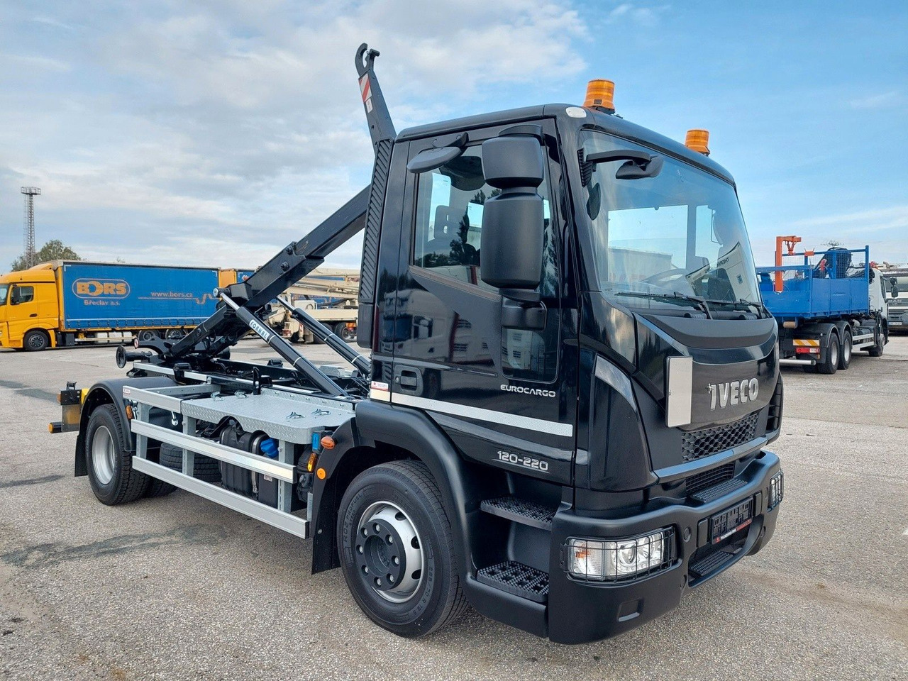 Iveco Eurocargo 120E22 - SOFORT verfügbar - Φορτηγό φόρτωσης γάντζου: φωτογραφία 2 Iveco Eurocargo 120E22 - SOFORT verfügbar - Φορτηγό φόρτωσης γάντζου: φωτογραφία 2