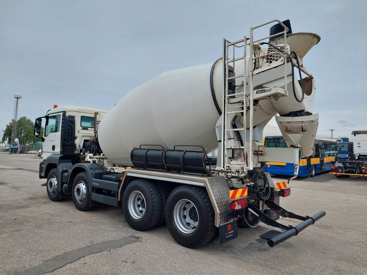MAN TGS 32.400 8X4 BB Stetter 9 m³ - Μπετονιέρα φορτηγό: φωτογραφία 3 MAN TGS 32.400 8X4 BB Stetter 9 m³ - Μπετονιέρα φορτηγό: φωτογραφία 3
