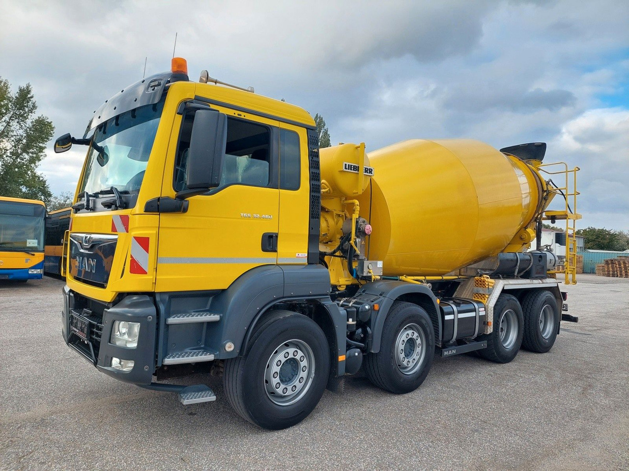 MAN TGS 32.460 8X4 BB Liebherr 9 m³ - Μπετονιέρα φορτηγό: φωτογραφία 1 MAN TGS 32.460 8X4 BB Liebherr 9 m³ - Μπετονιέρα φορτηγό: φωτογραφία 1