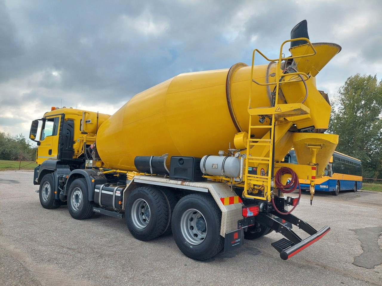 MAN TGS 32.460 8X4 BB Liebherr 9 m³ - Μπετονιέρα φορτηγό: φωτογραφία 3 MAN TGS 32.460 8X4 BB Liebherr 9 m³ - Μπετονιέρα φορτηγό: φωτογραφία 3