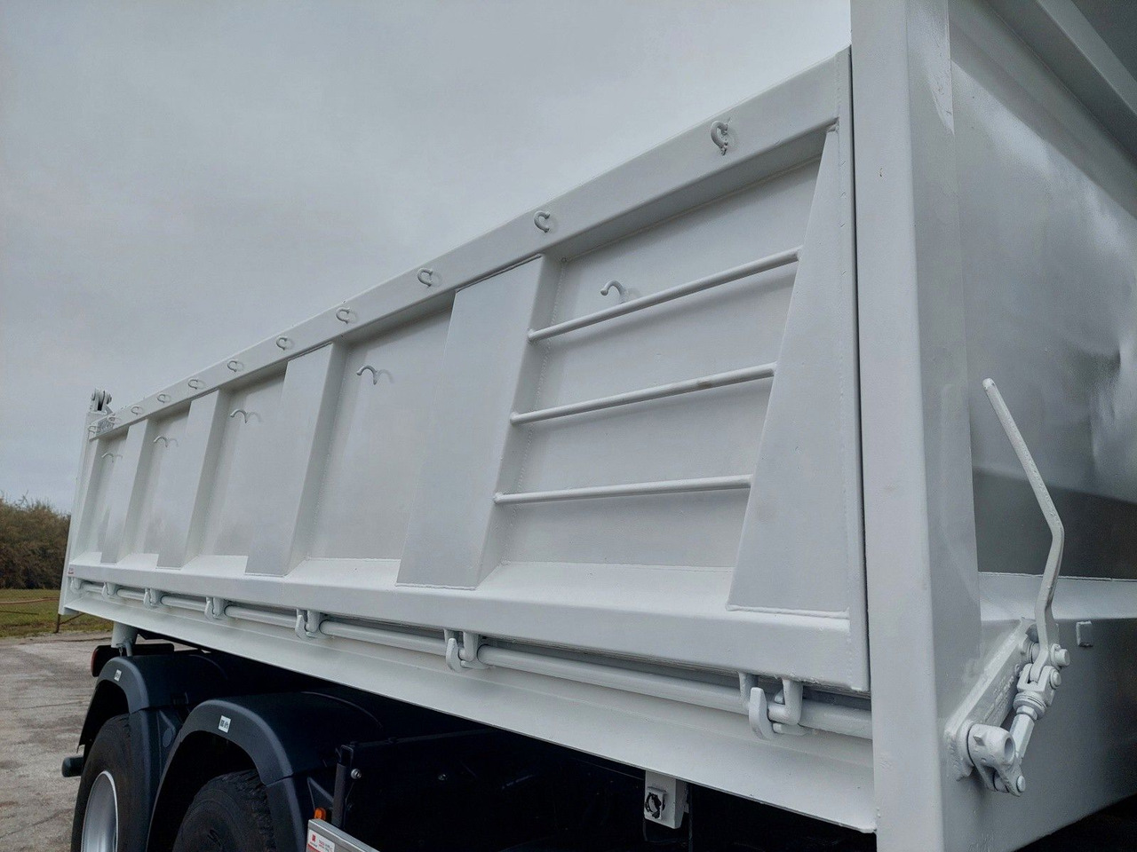 Φορτηγό ανατρεπόμενο MAN TGS 33.480 6x6 BB Bordmatik: φωτογραφία 17