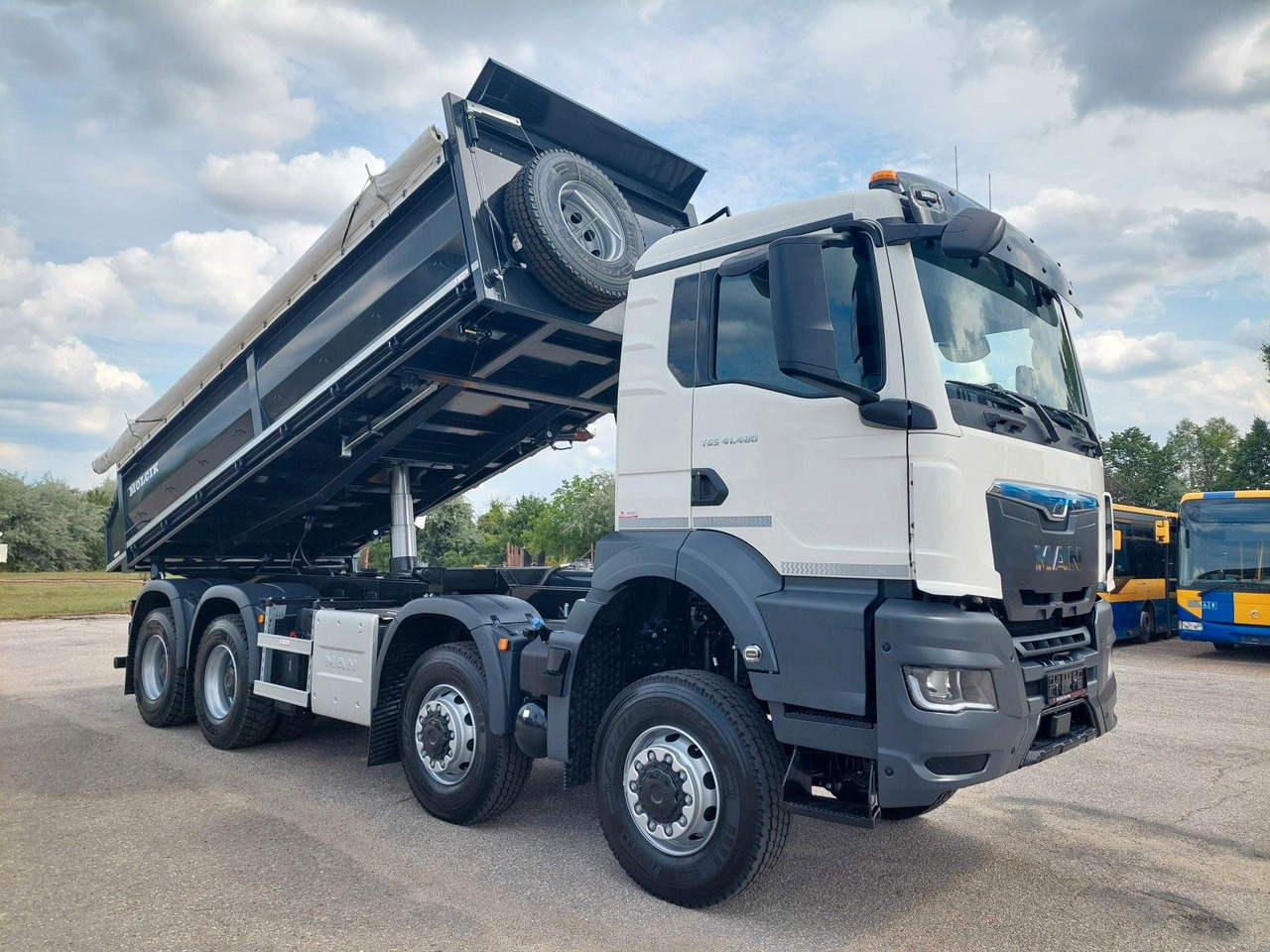 MAN TGS 41.520 8X6 BB CH - Φορτηγό ανατρεπόμενο: φωτογραφία 2 MAN TGS 41.520 8X6 BB CH - Φορτηγό ανατρεπόμενο: φωτογραφία 2