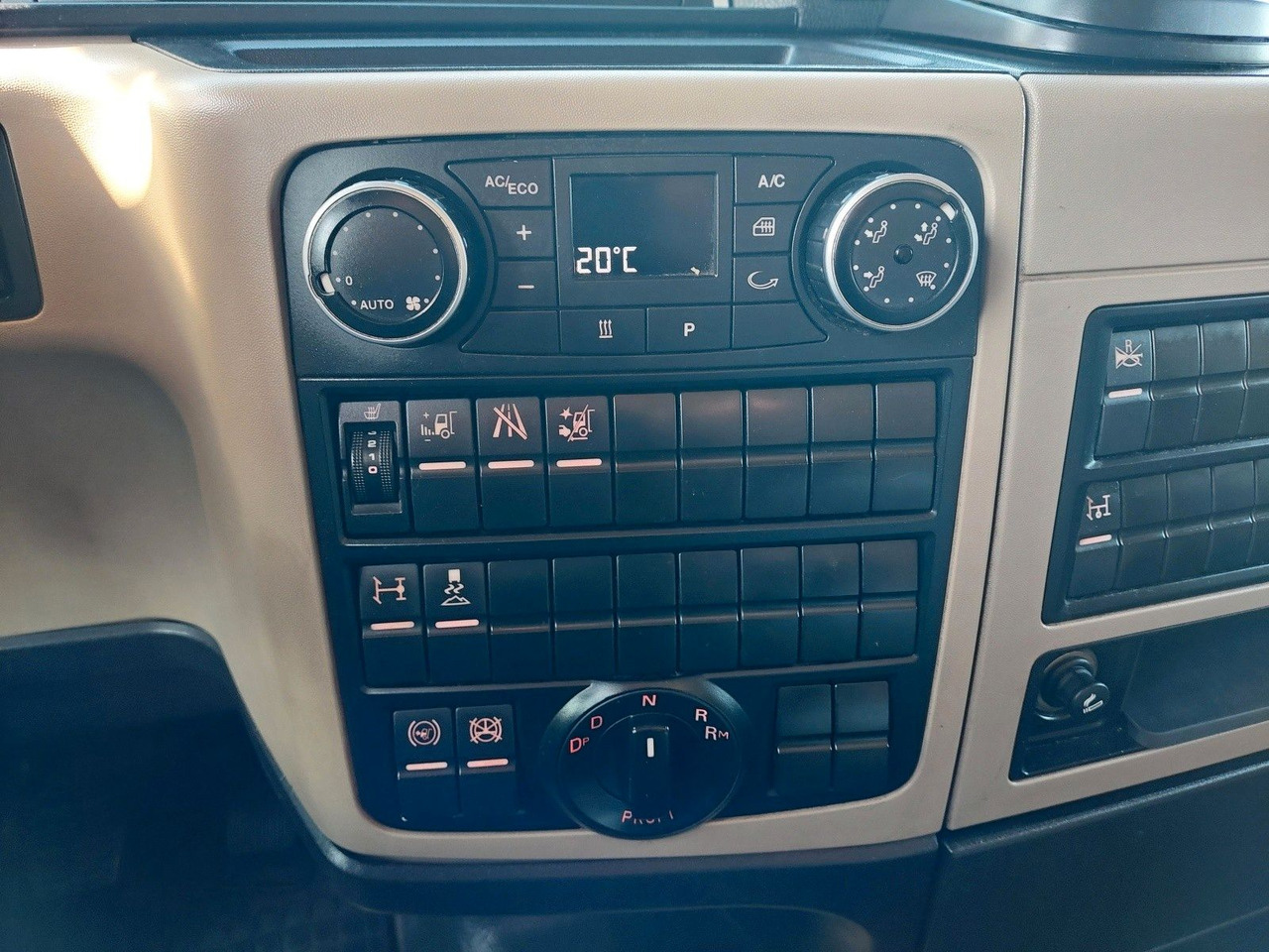 Τράκτορας MAN TGX 18.510 BLS 4x2 2-Kreis Hydraulik: φωτογραφία 34 Τράκτορας MAN TGX 18.510 BLS 4x2 2-Kreis Hydraulik: φωτογραφία 34